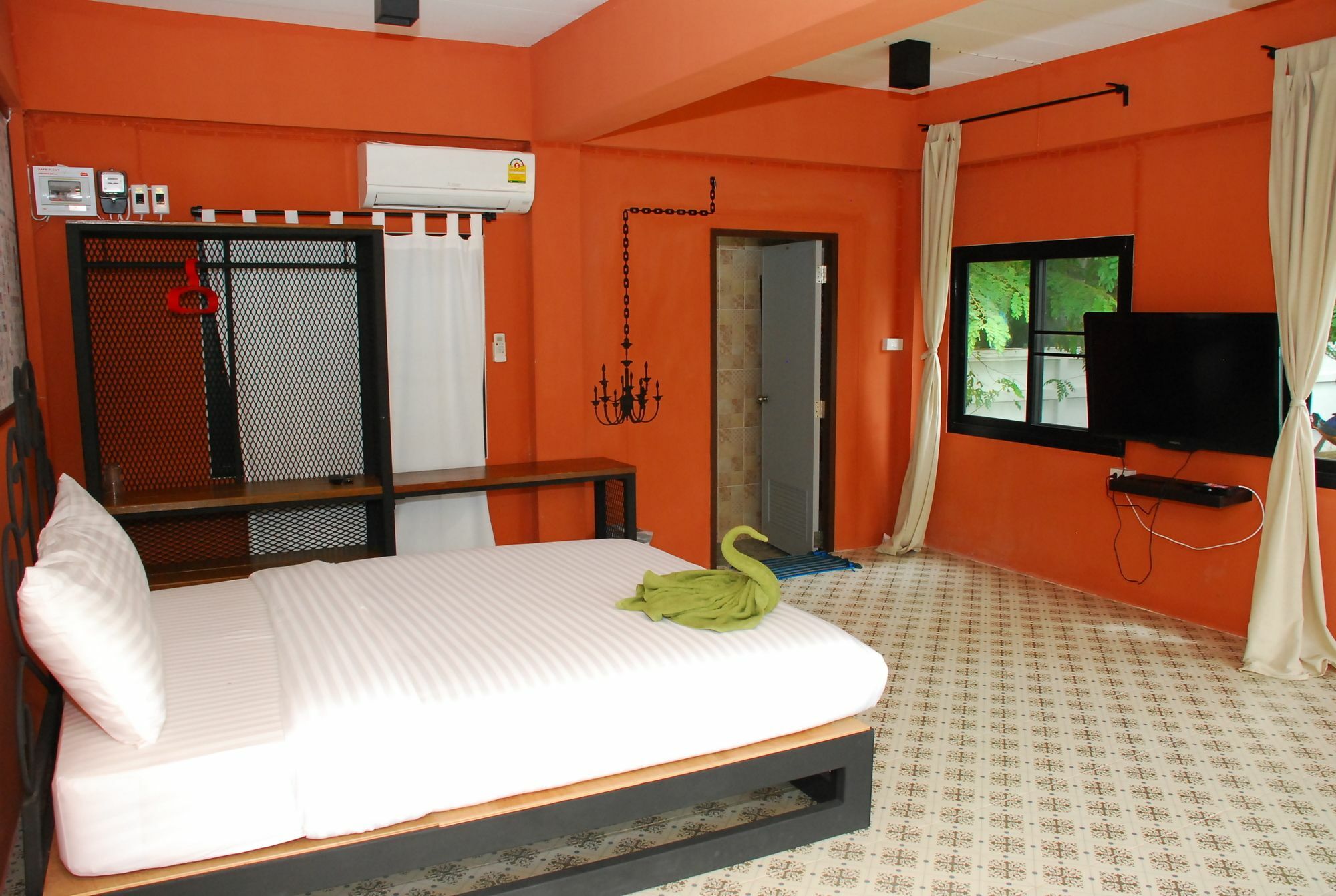 Phutara Accomodation Petchaburi Esterno foto